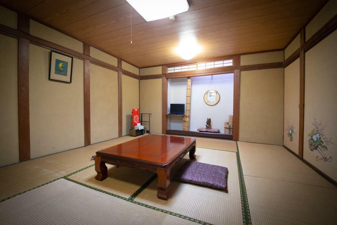 Kikaku Ryokan Beppu Exteriör bild