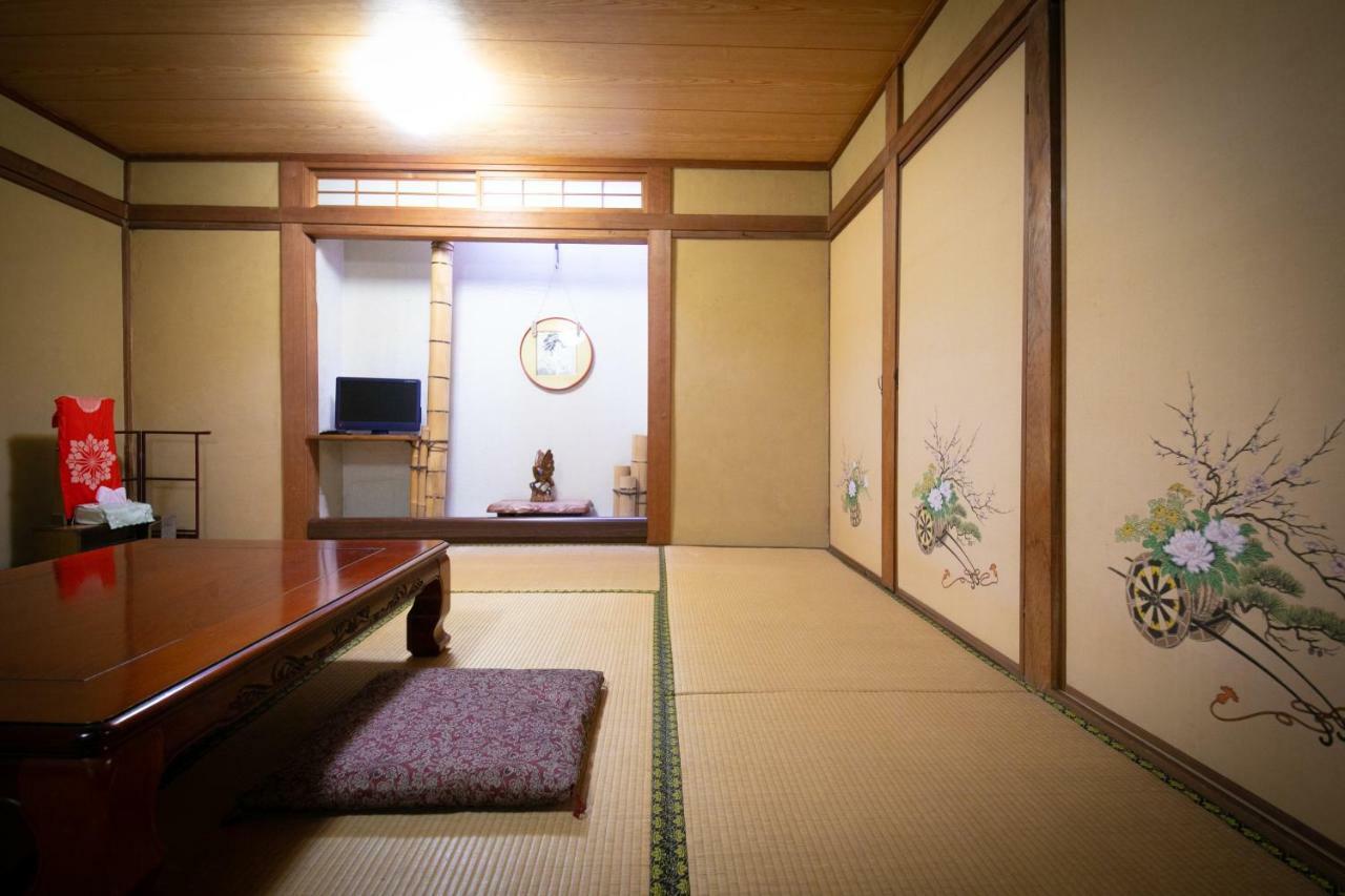 Kikaku Ryokan Beppu Exteriör bild